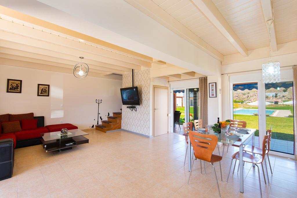 Kolymbia Villas By Stayonrhodes Exterior photo